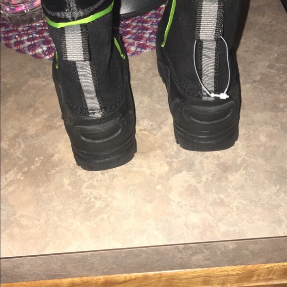 Toddler winter boots - Picture 3 of 5